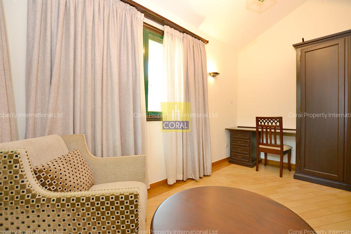 4 Bed Townhouse with En Suite in Westlands Area - 7