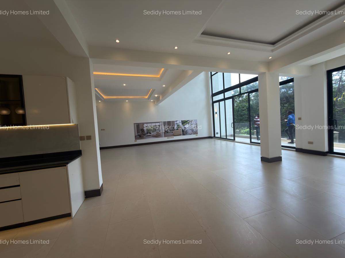 6 Bed Villa with En Suite in Kitisuru - 9
