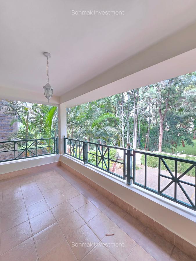 3 Bed Apartment with En Suite at Riverside Drive - 9