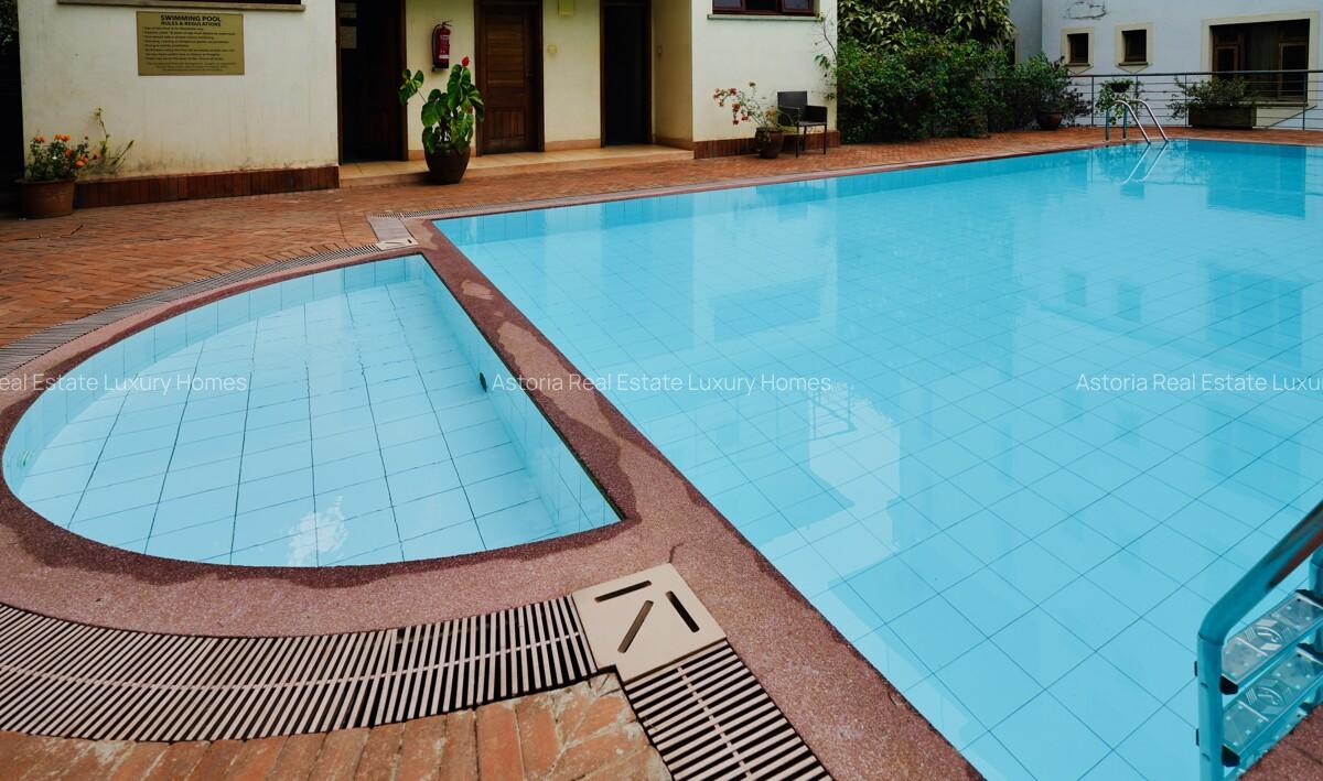 3 Bed Apartment with En Suite at 2026-536 3 Bed - 9