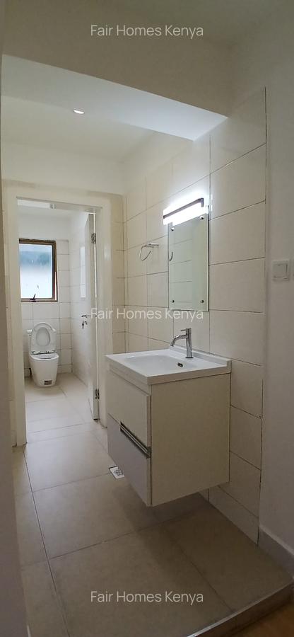 4 Bed Apartment with En Suite at Hatheru Road - 14
