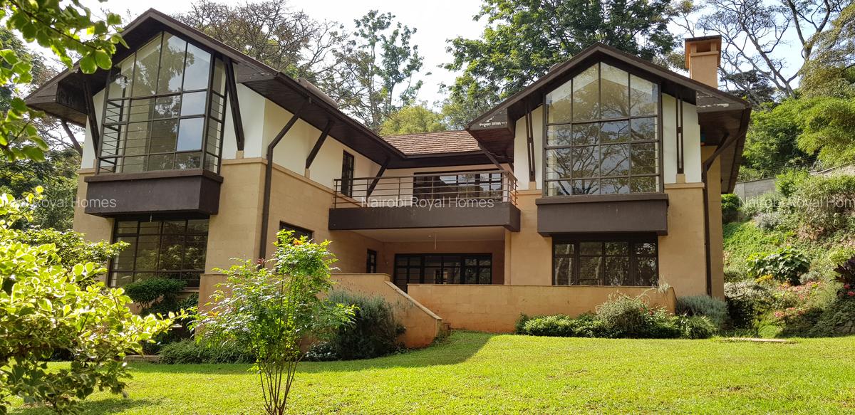 4 Bed Townhouse with En Suite at Rosslyn Lone Tree Road 55 - 1