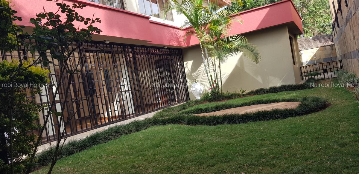 5 Bed Townhouse with En Suite at Convent Drive - 6