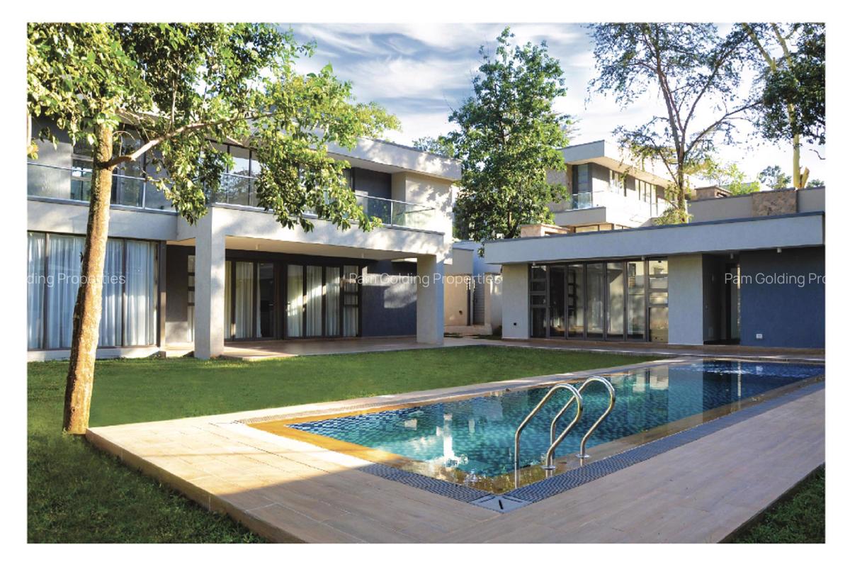 5 Bed House with En Suite in Karen - 1