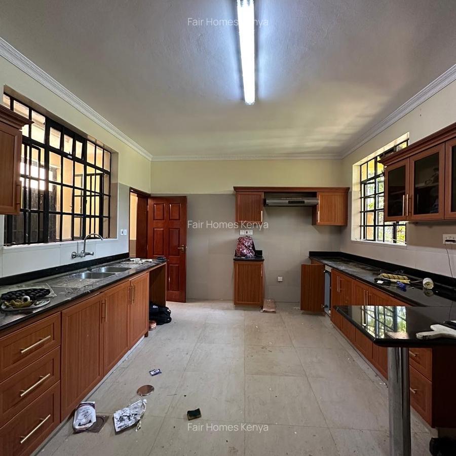 4 Bed Townhouse with En Suite at Chalbi Drive - 7