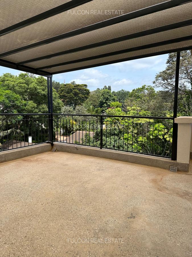 5 Bed Villa with En Suite in Westlands Area - 17