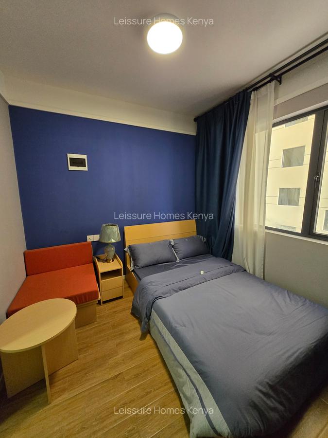 Studio Apartment with Swimming Pool at Wanyee Road - 5