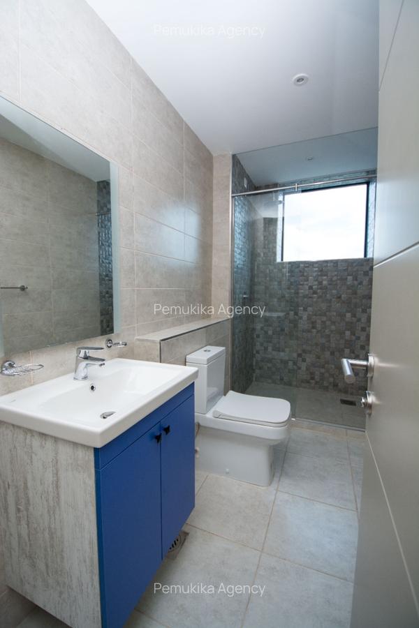 2 Bed Apartment with En Suite in Westlands Area - 14