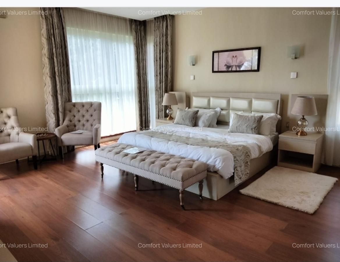 5 Bed Townhouse with En Suite at Nairobi - 13
