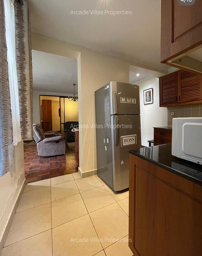 Serviced 1 Bed Apartment with En Suite in Riverside - 3