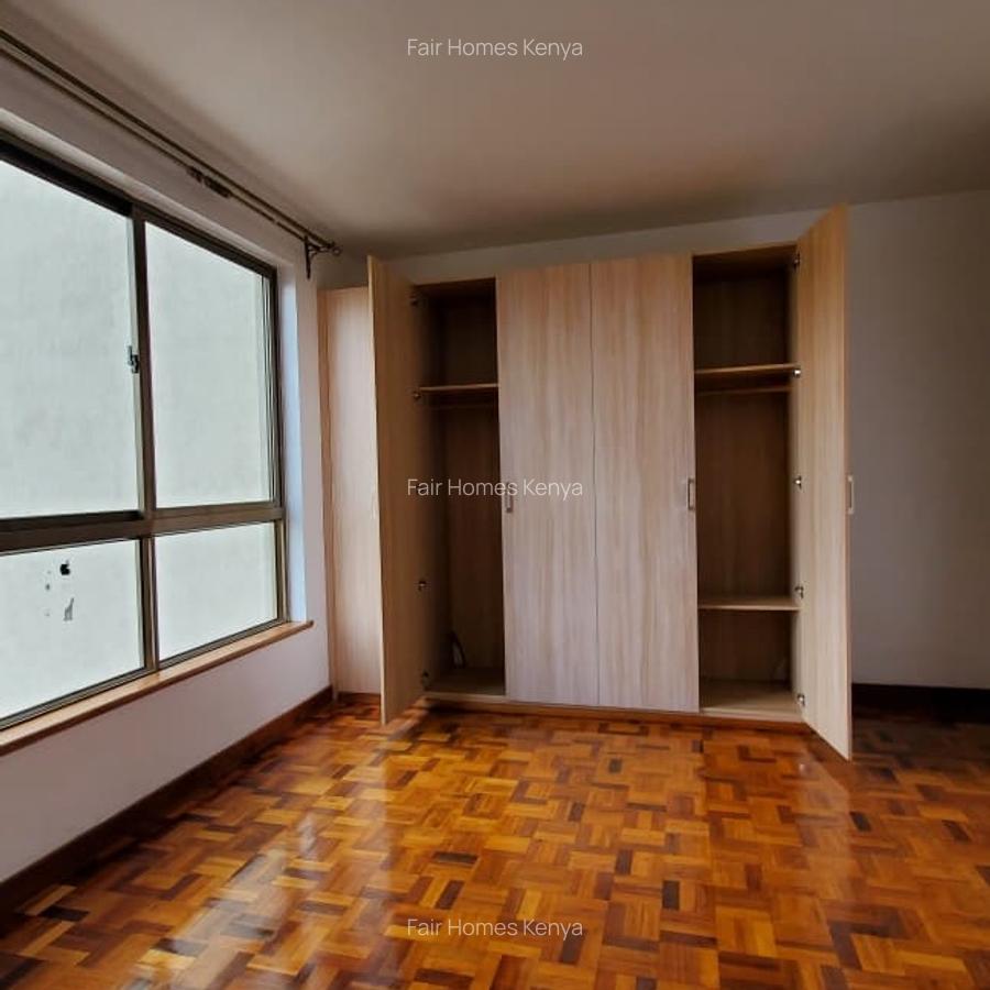 3 Bed Apartment with En Suite at Othaya Road - 10