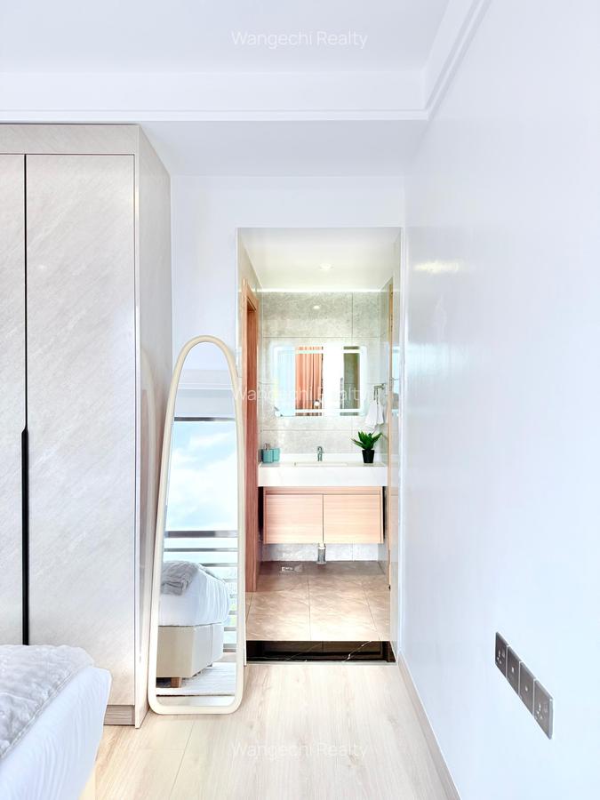 Serviced 3 Bed Apartment with En Suite at Riverside Drive - 15