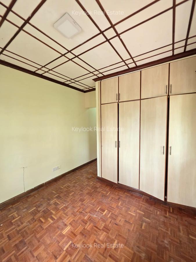 4 Bed Townhouse with En Suite at James Gichuru Road - 9