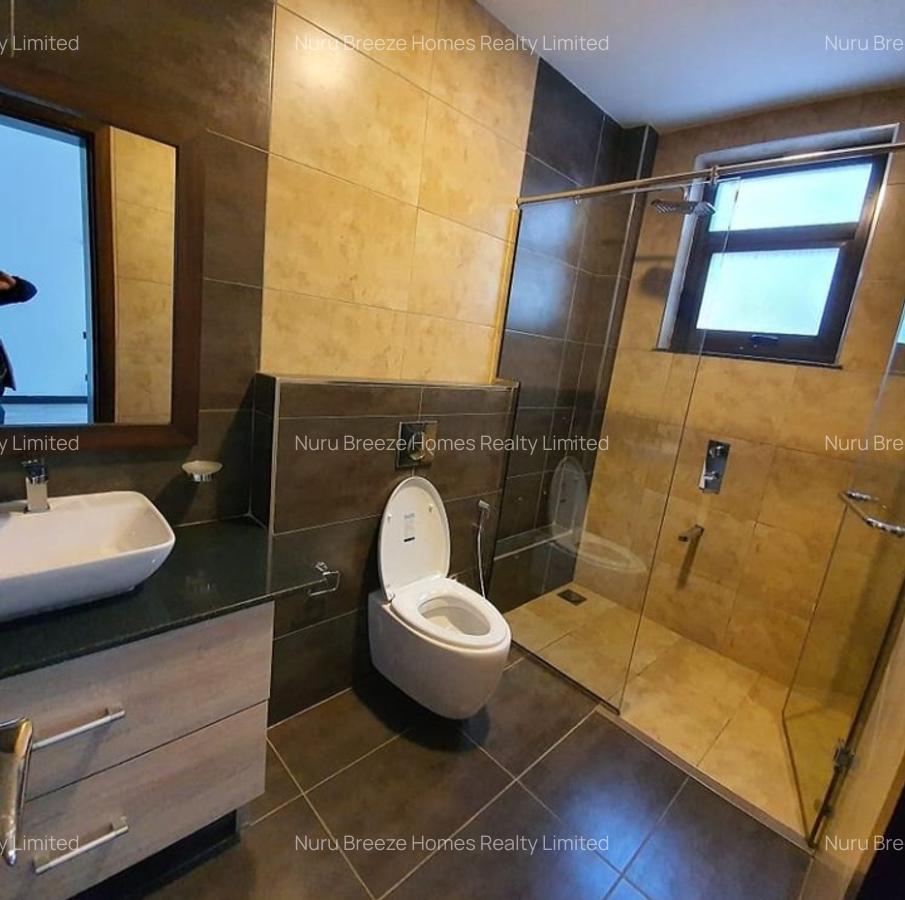 4 Bed Apartment with En Suite in General Mathenge - 5