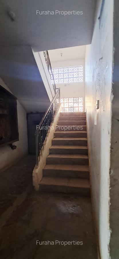 Serviced 10 Bed Apartment with En Suite at Bamburi - 5