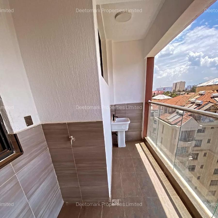 2 Bed Apartment with En Suite at Lavington - 9