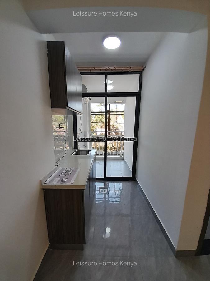 1 Bed Apartment with En Suite at Chania Avenue - 13