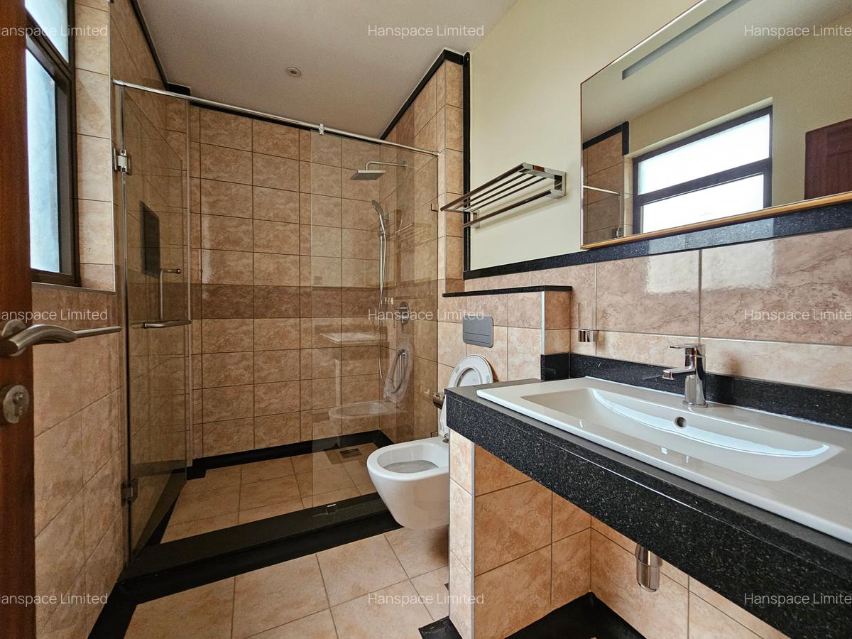 5 Bed Villa with En Suite at Naushad Merali Drive - 13