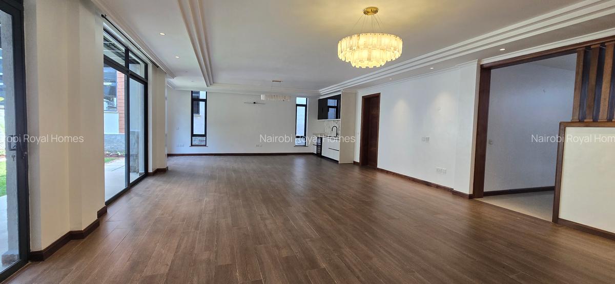 4 Bed Townhouse with En Suite at Lavington Green - 14