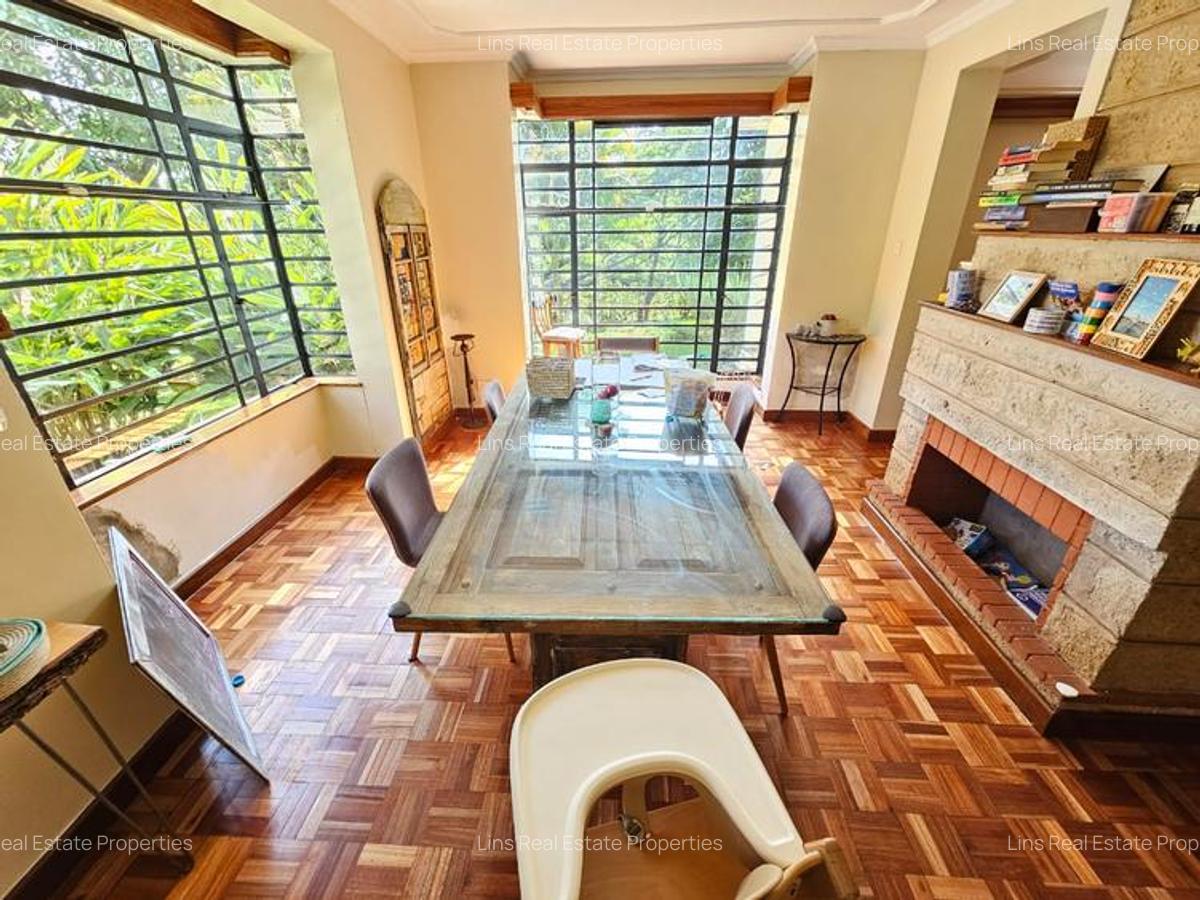 4 Bed Townhouse with En Suite in Rosslyn - 14