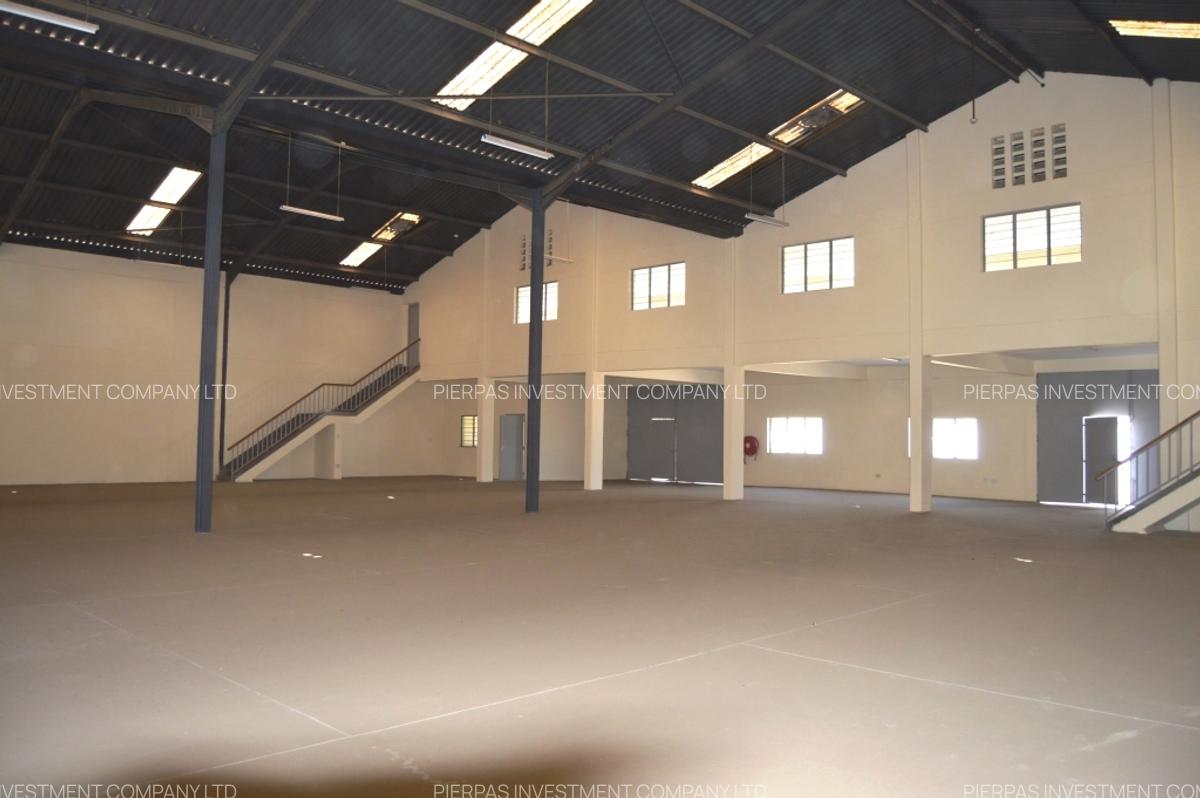 8,500 ft² Warehouse with Service Charge Included in Embakasi - 1