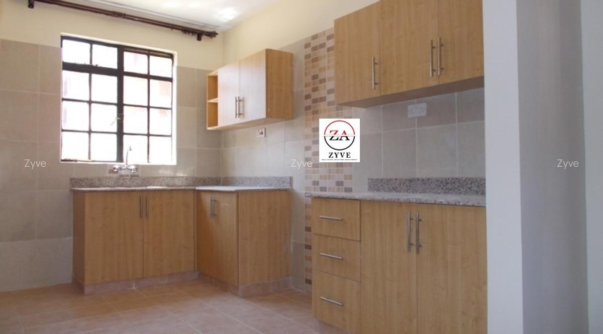 2 Bed Apartment with En Suite at Fourways Junction Estate - 3