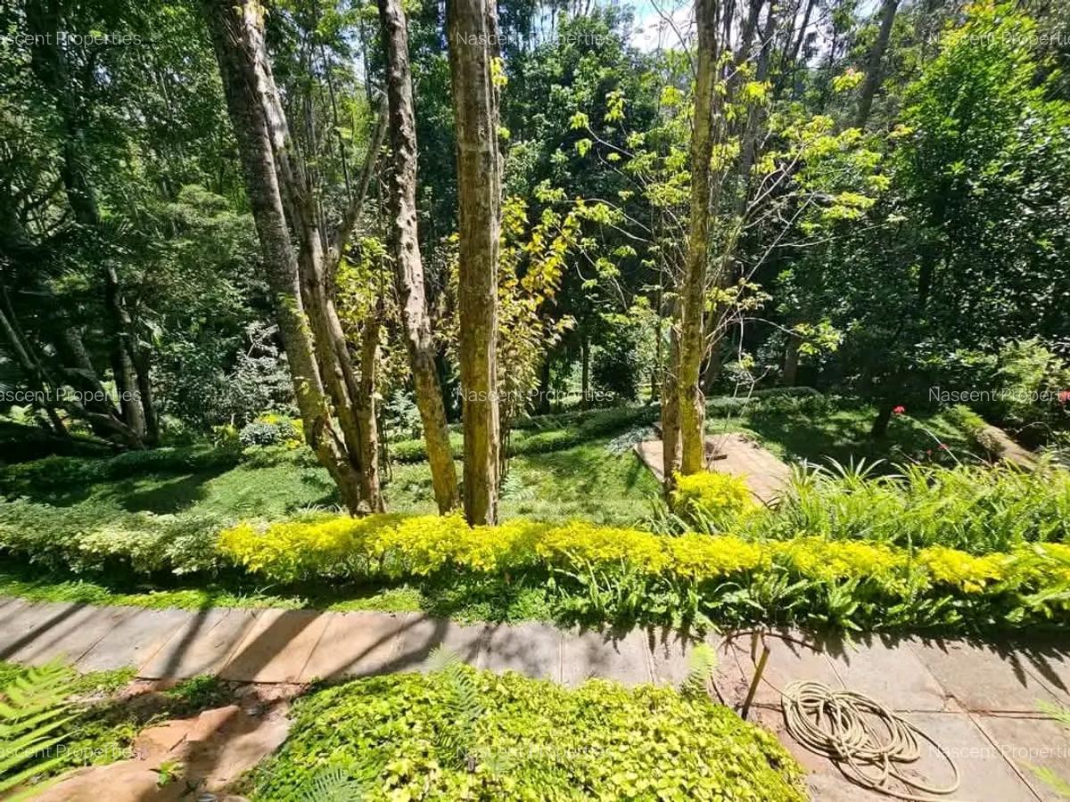 5 Bed House with En Suite in Kitisuru - 11