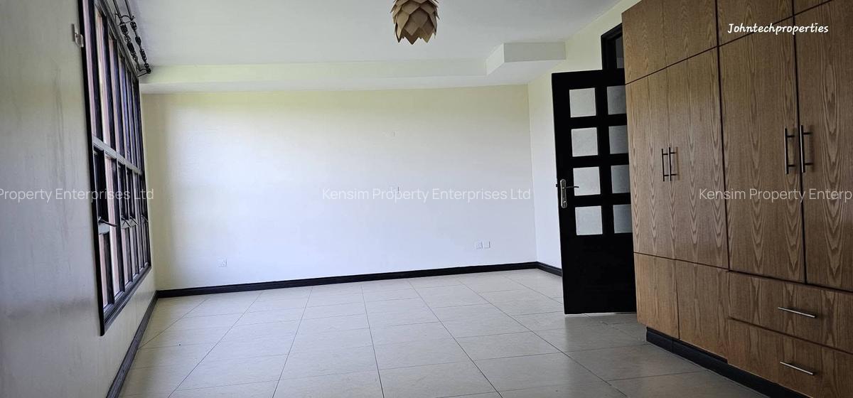 5 Bed Townhouse with En Suite in Karen - 11