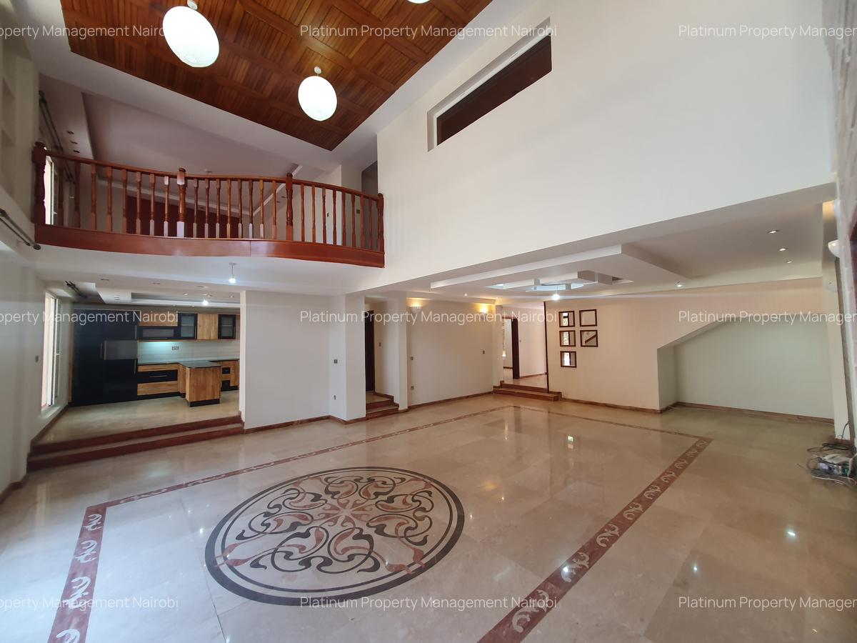 5 Bed House with En Suite at Convent Drive - 3