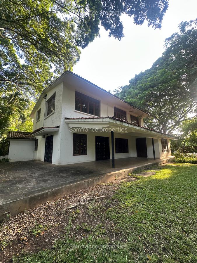 4 Bed Townhouse with En Suite at Moyne Drive - 3