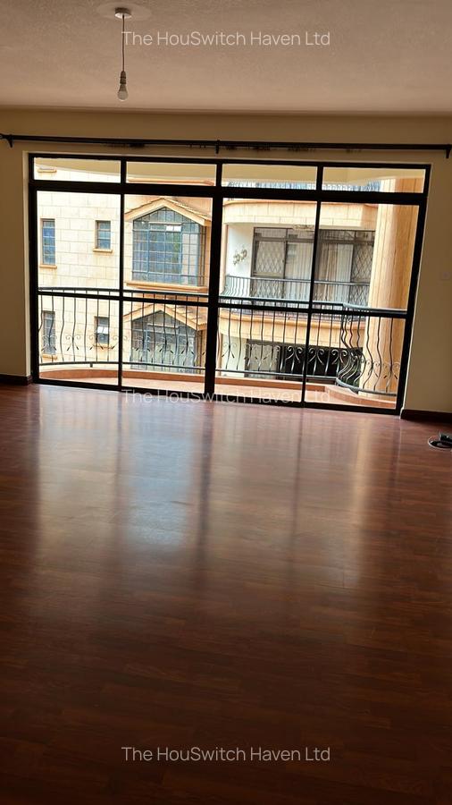 3 Bed Apartment with Swimming Pool at Near Brookside Gardens - 1
