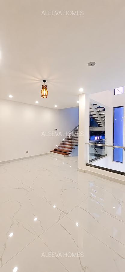 5 Bed Villa with En Suite in Karen - 13