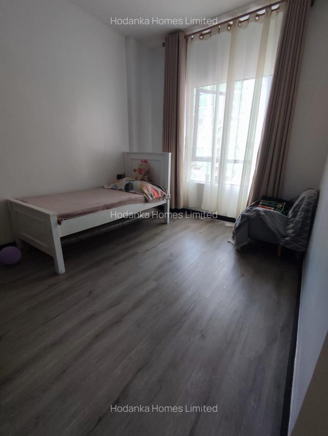 5 Bed Apartment with En Suite in Parklands - 8