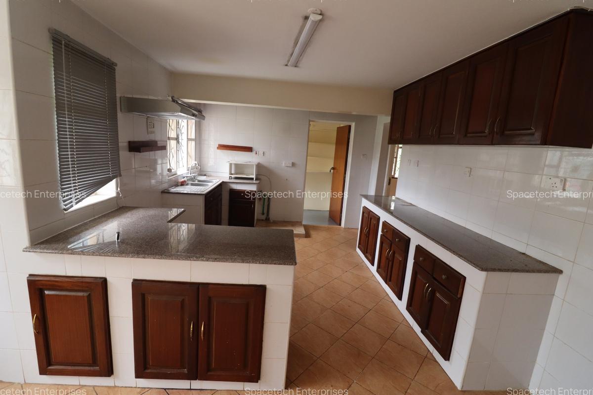 5 Bed House with Staff Quarters in Nyari - 7