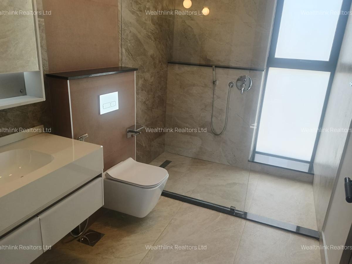 5 Bed House with En Suite at Nyari - 19