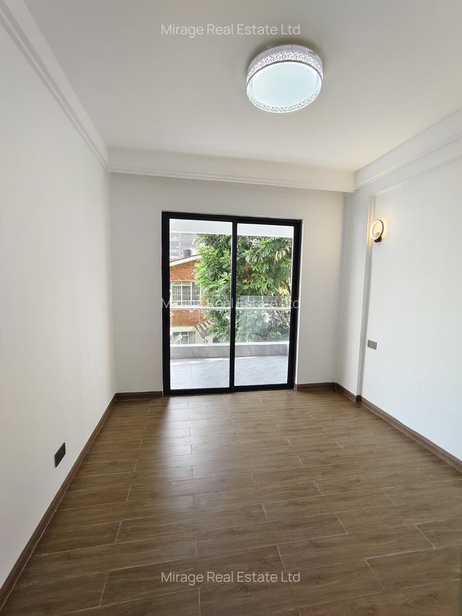 2 Bed Apartment with Swimming Pool in Kilimani - 5