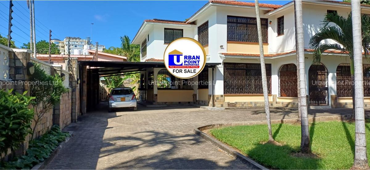 5 Bed House with En Suite in Nyali Area - 12