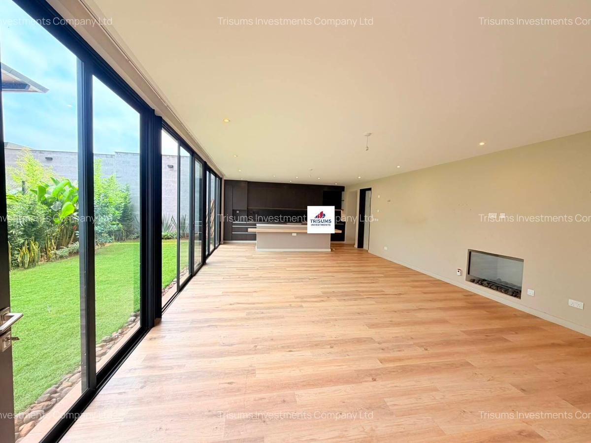 4 Bed Townhouse with En Suite in Runda - 3