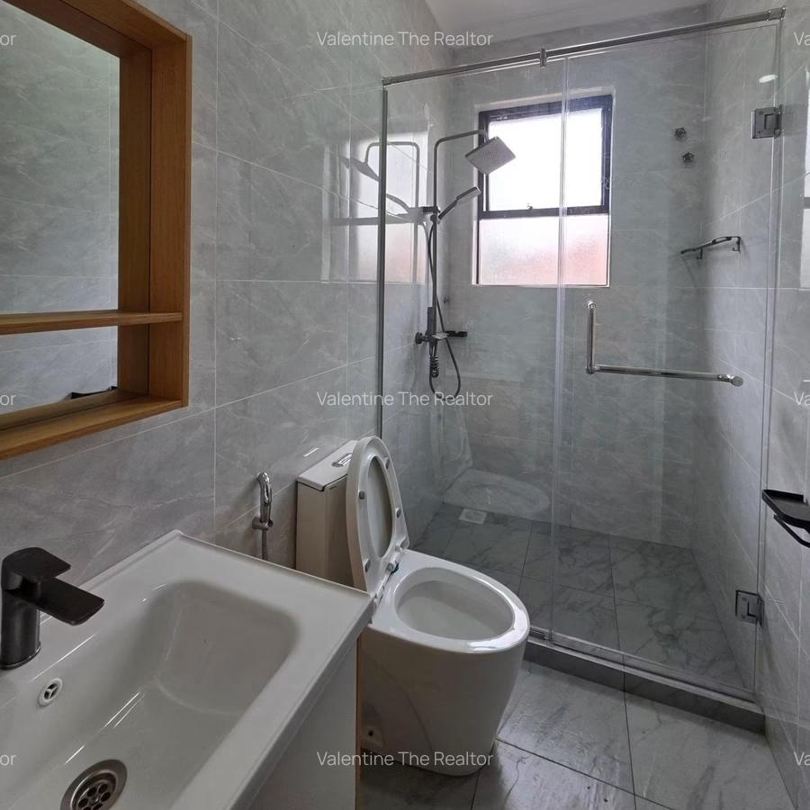 5 Bed House with En Suite in Ruiru - 12