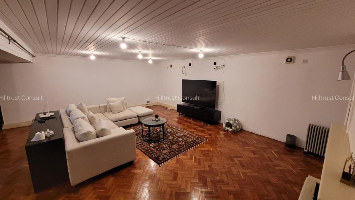 4 Bed Townhouse with En Suite in Gigiri - 5