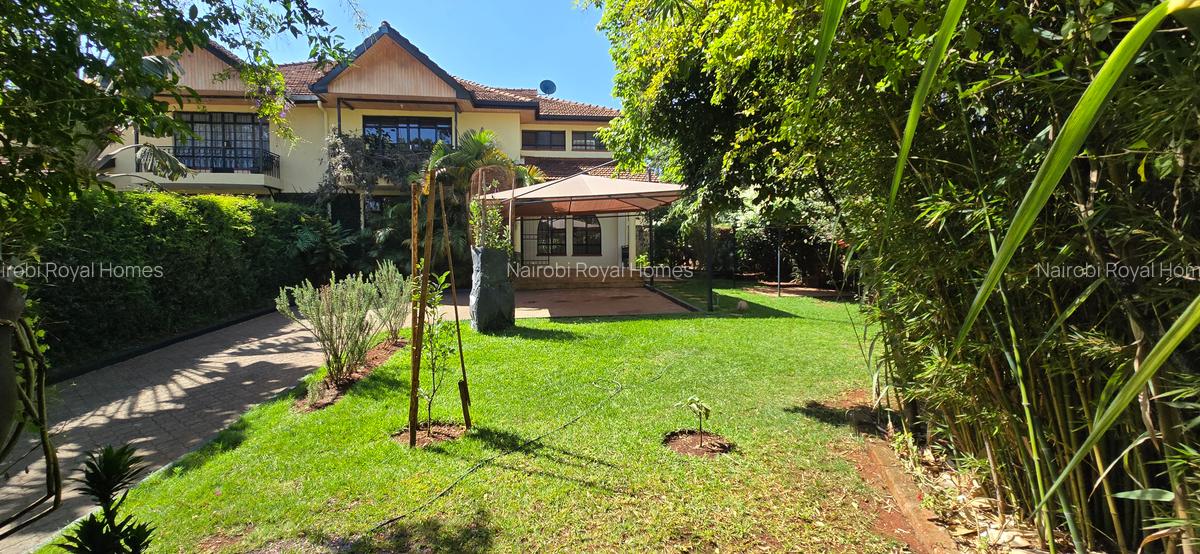 4 Bed Townhouse with En Suite at Lavington Green - 1