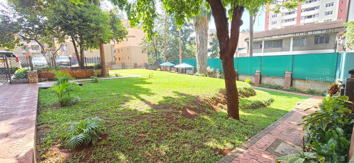 3 Bed Apartment with En Suite at Riverside Drive - 3