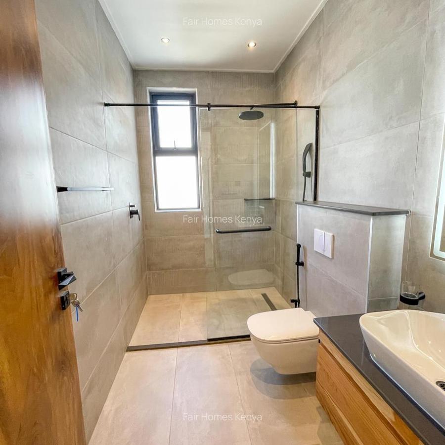 4 Bed Apartment with En Suite at Peponi Road - 15