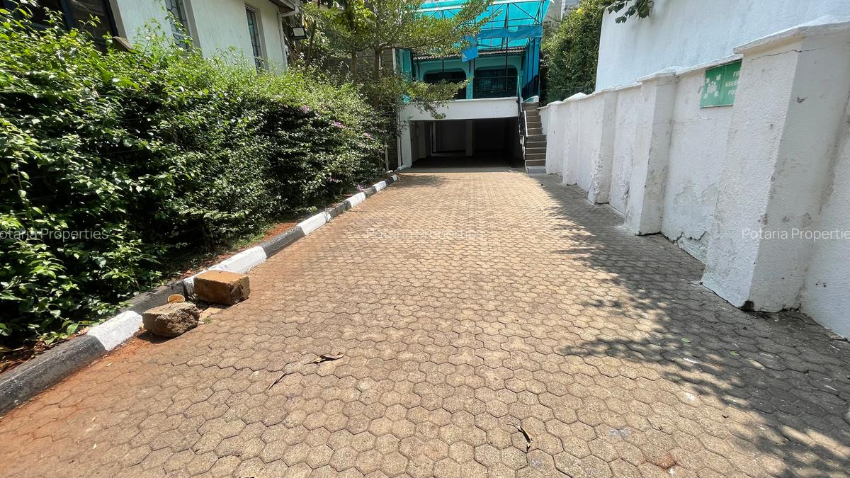10 Bed Townhouse in Lavington - 19