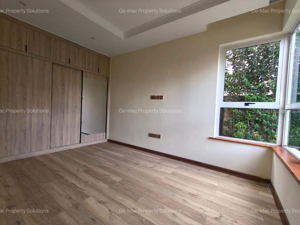 4 Bed House with Swimming Pool in Runda - 8