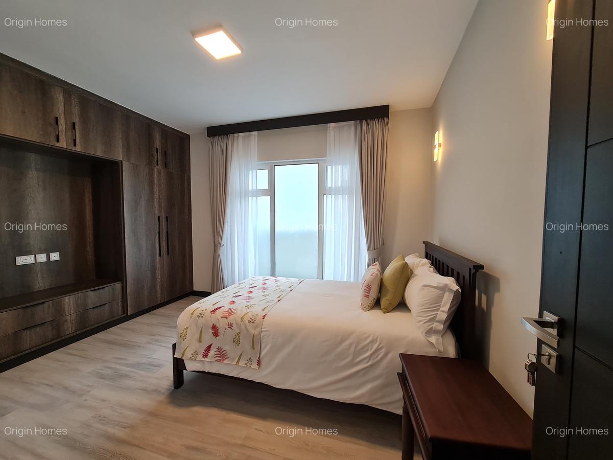 Furnished 2 Bed Apartment with En Suite at Riverside Drive - 9