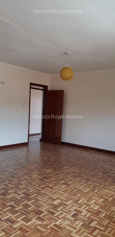 4 Bed Townhouse with En Suite at Lavington Green - 10
