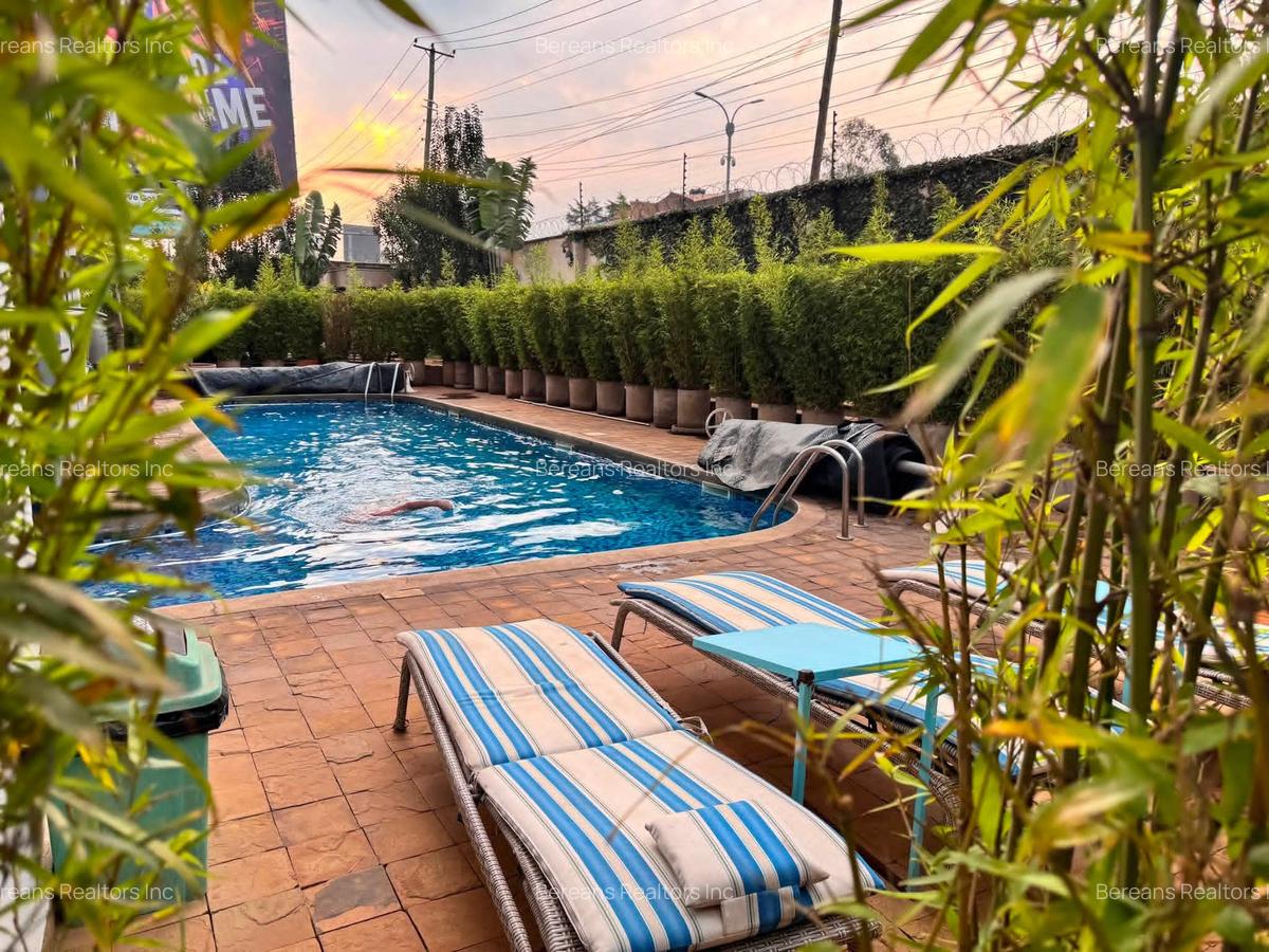 Serviced 3 Bed Apartment with En Suite in Westlands Area - 2
