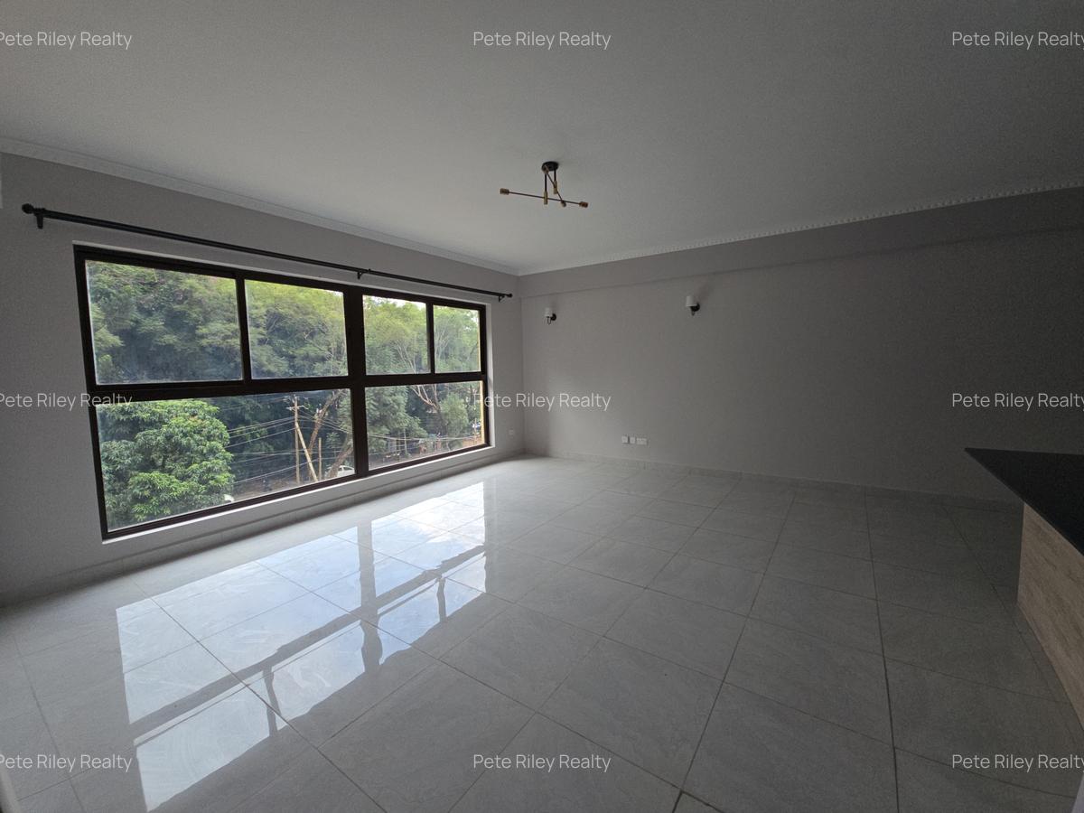 2 Bed Apartment with En Suite at School Lane - 1