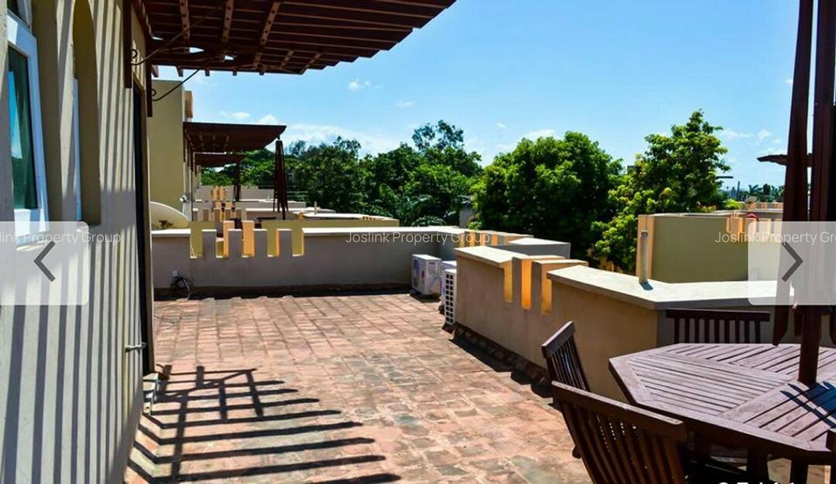 5 Bed Townhouse with Swimming Pool in Nyali Area - 7